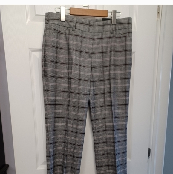 Le Chateau modern fit plaid dress  pants with slight flare sz 12 NWT - Picture 7 of 15